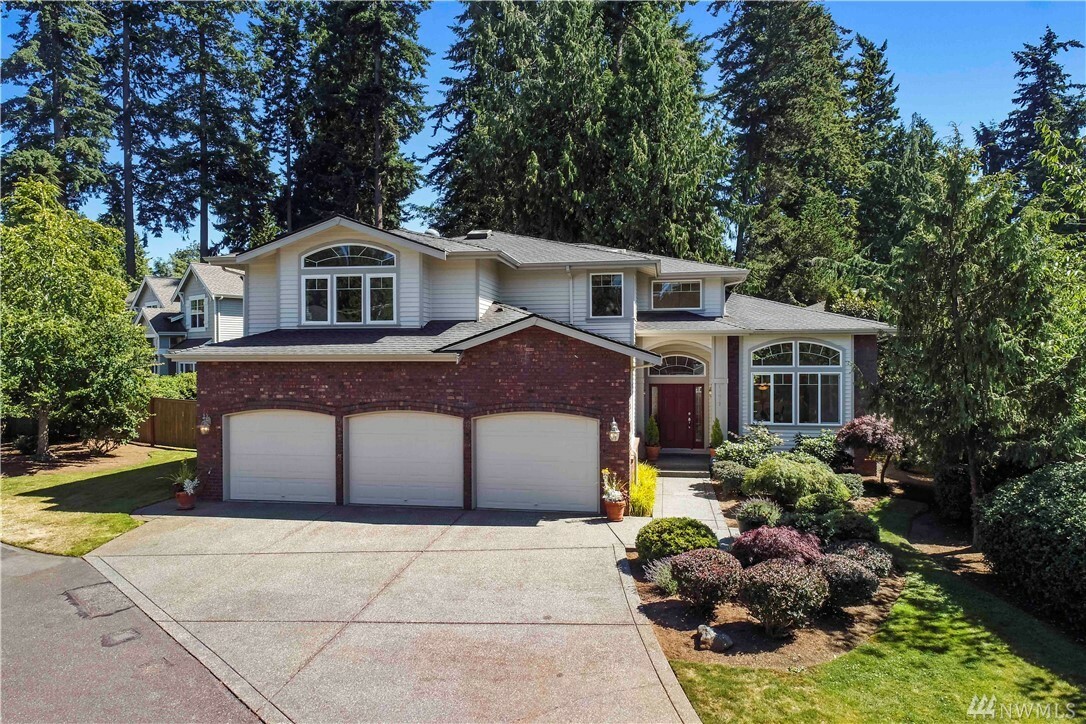 18817 88th Ave W Edmonds, WA 98026