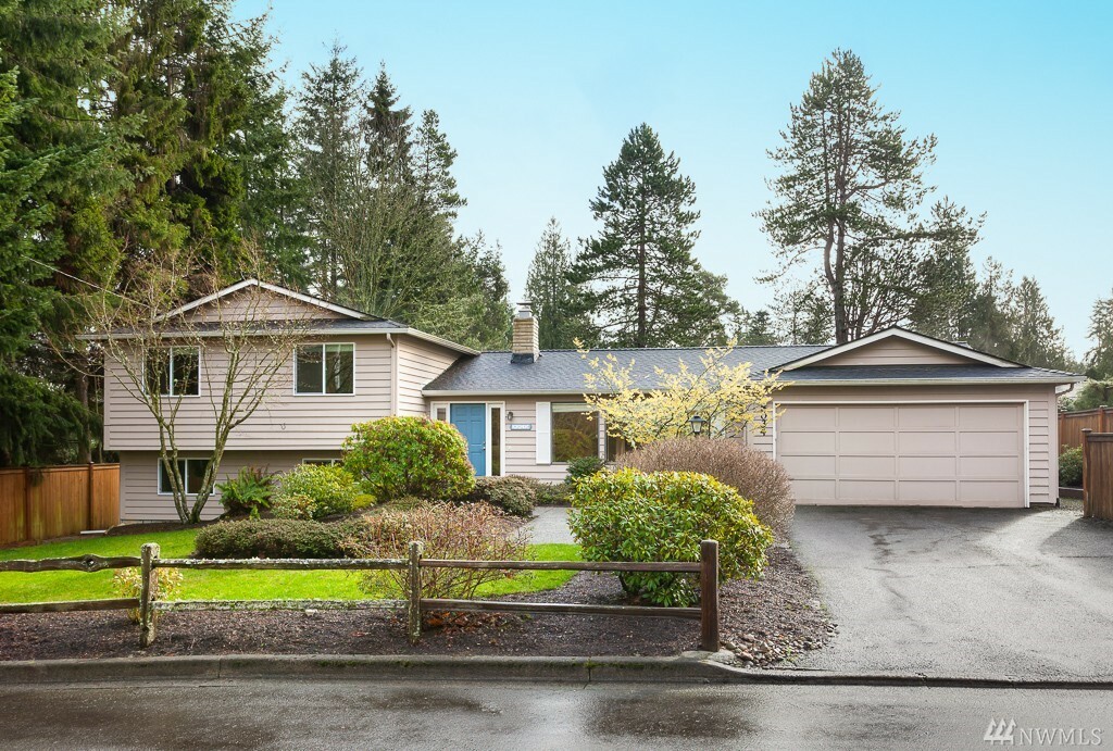 8034 185th St SW Edmonds, WA 98020