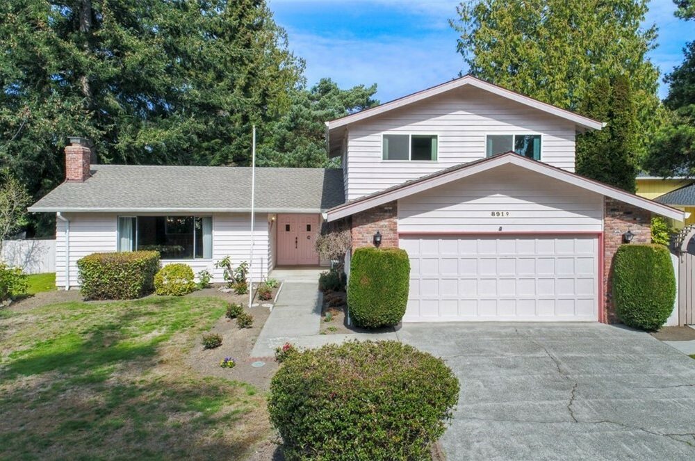 8919 189th Place SW Edmonds, WA 98026