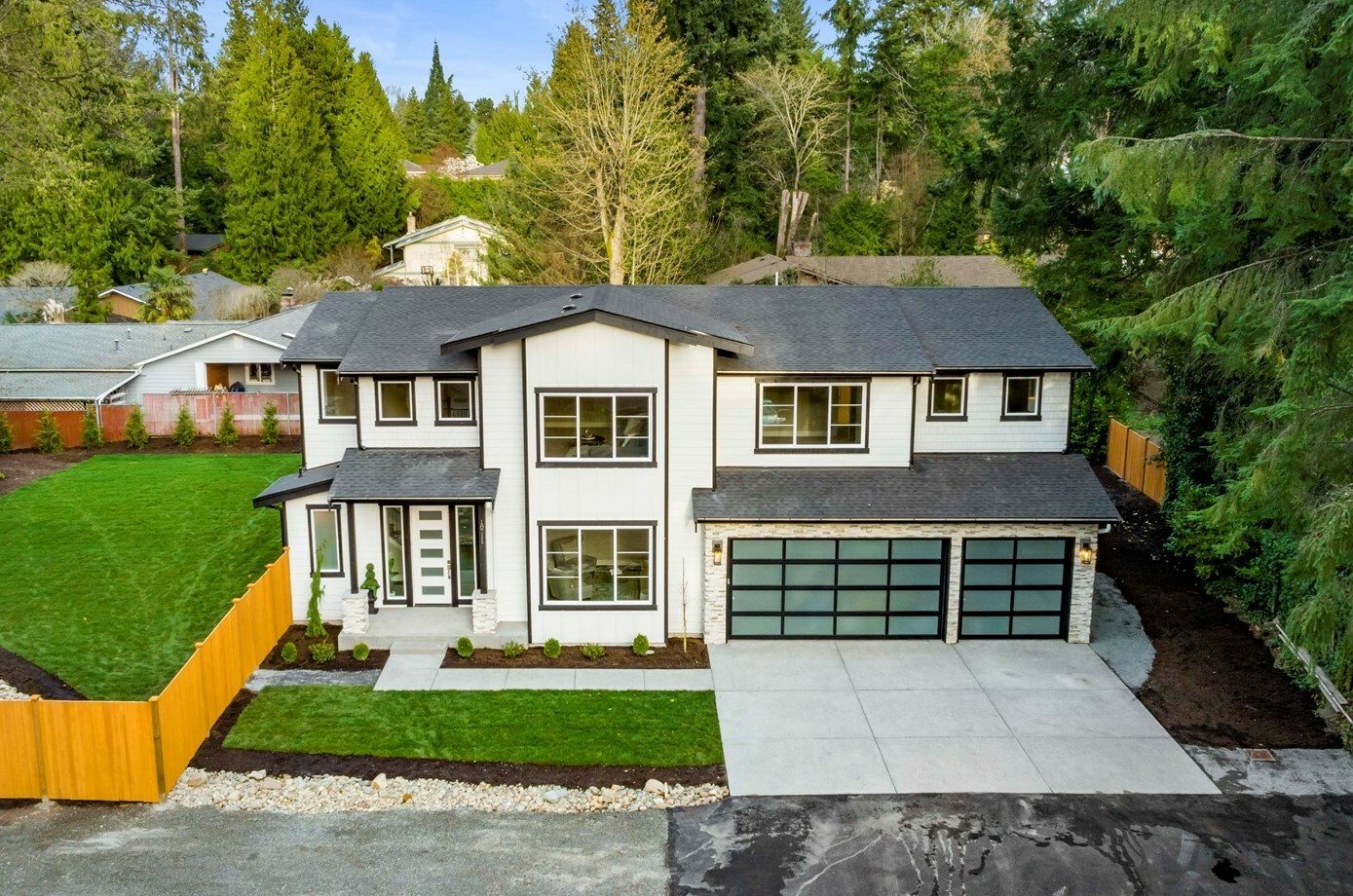 18711 88th Avenue W Edmonds, WA 98026