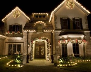 35943_10335_19401_7314_Christmas_house_7